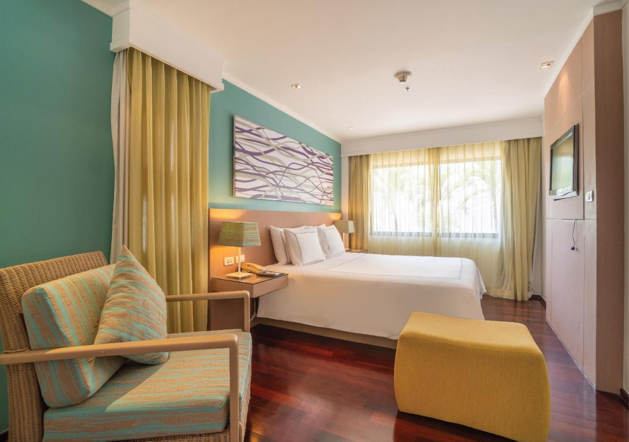 Radisson Resort And Suites Phuket Παραλία Καμάλα Εξωτερικό φωτογραφία
