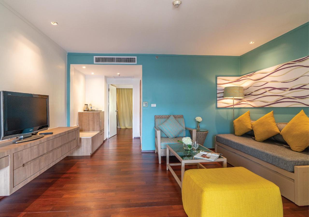 Radisson Resort And Suites Phuket Παραλία Καμάλα Εξωτερικό φωτογραφία