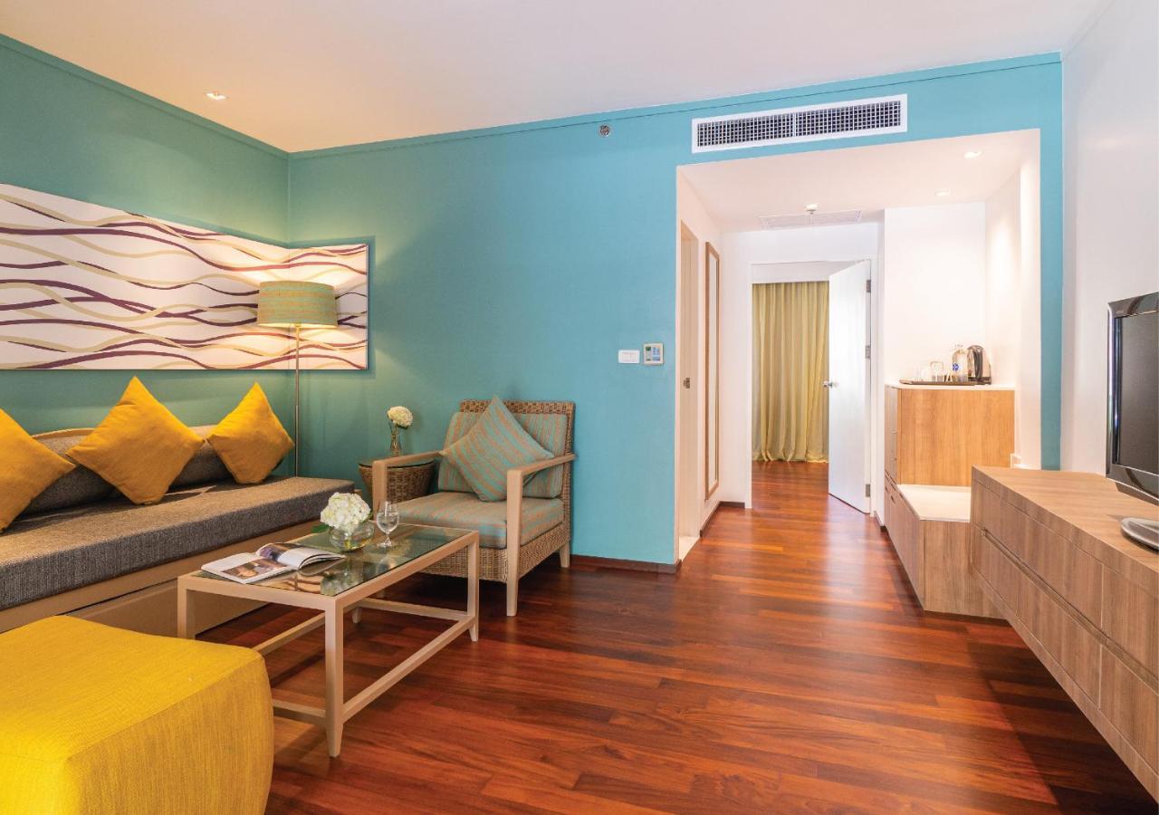 Radisson Resort And Suites Phuket Παραλία Καμάλα Εξωτερικό φωτογραφία