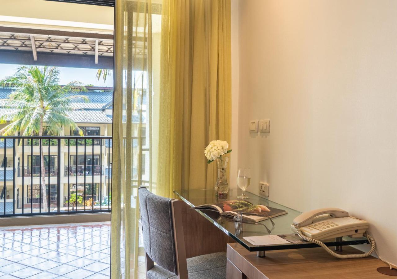Radisson Resort And Suites Phuket Παραλία Καμάλα Εξωτερικό φωτογραφία