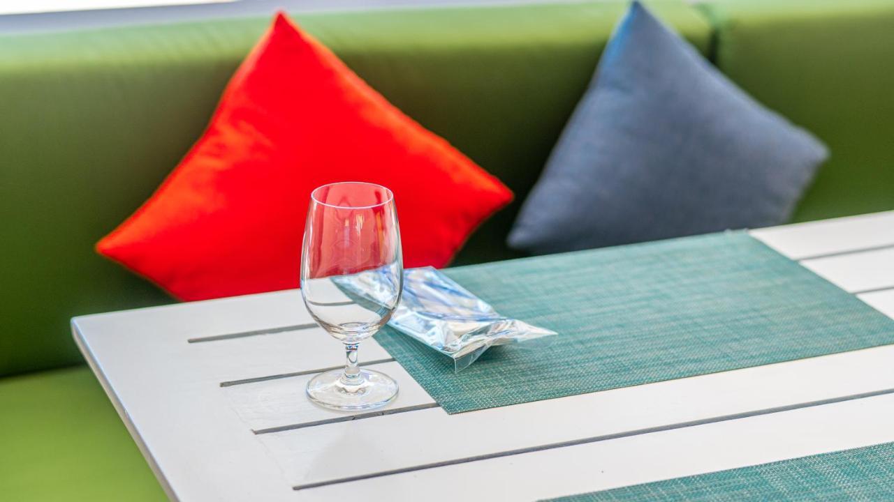 Radisson Resort And Suites Phuket Παραλία Καμάλα Εξωτερικό φωτογραφία