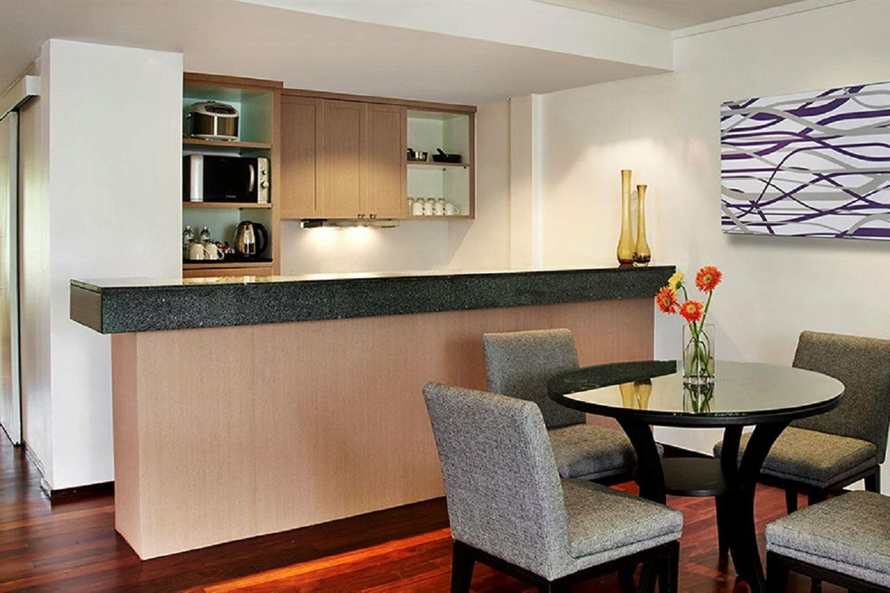 Radisson Resort And Suites Phuket Παραλία Καμάλα Εξωτερικό φωτογραφία